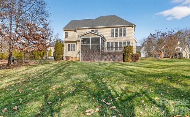 211 Forest Walk Way, Mooresville, NC 28115