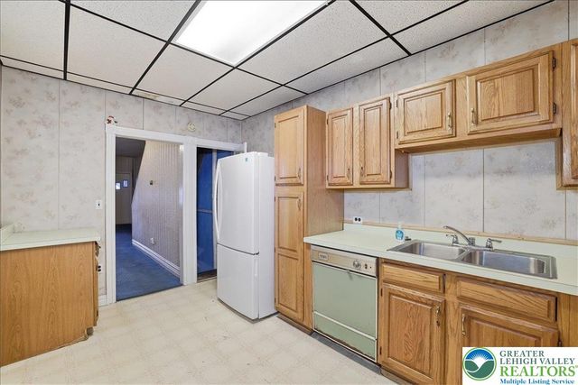 1455 West Tilghman Street, Allentown City, PA 18102