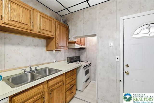 1455 West Tilghman Street, Allentown City, PA 18102