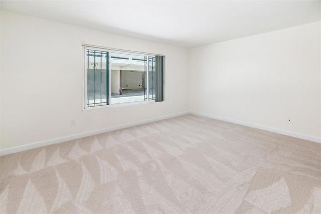 2304 Altisma Way 108, Carlsbad, CA 92009