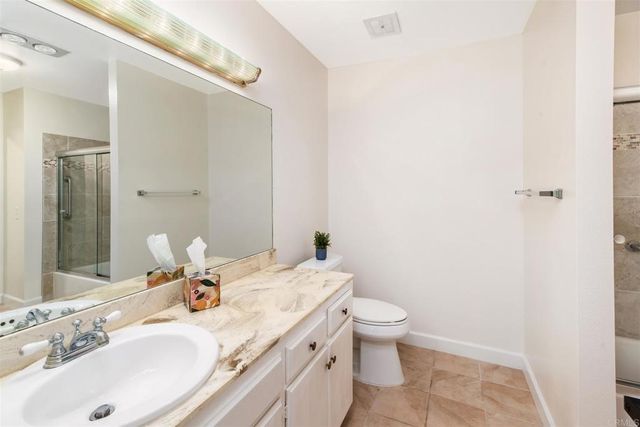 2304 Altisma Way 108, Carlsbad, CA 92009
