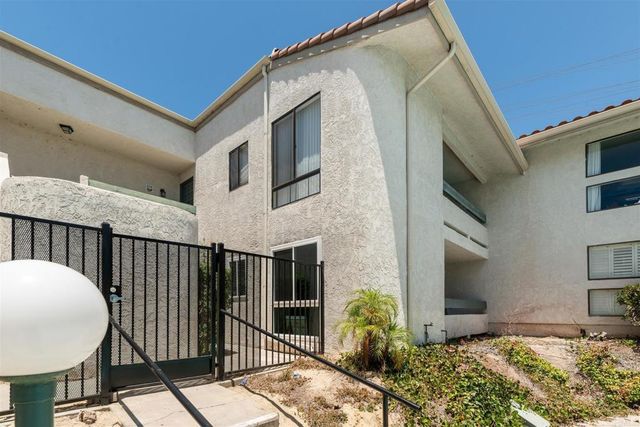 2304 Altisma Way 108, Carlsbad, CA 92009