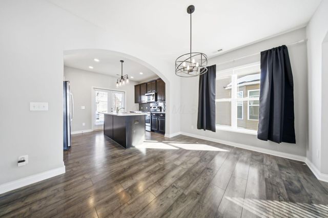 2155 Sawgrass Street, Grove City, OH 43123