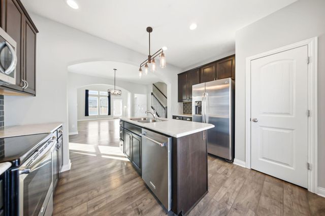 2155 Sawgrass Street, Grove City, OH 43123