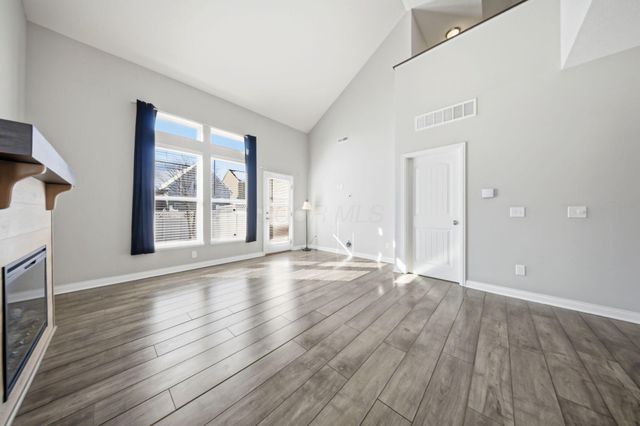 2155 Sawgrass Street, Grove City, OH 43123