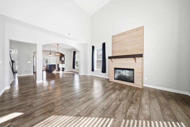 2155 Sawgrass Street, Grove City, OH 43123