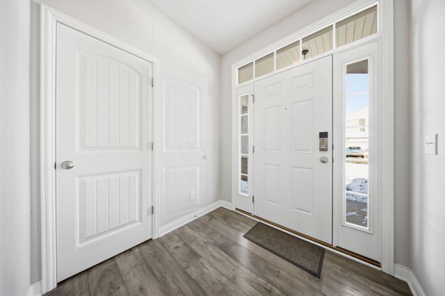 2155 Sawgrass Street, Grove City, OH 43123