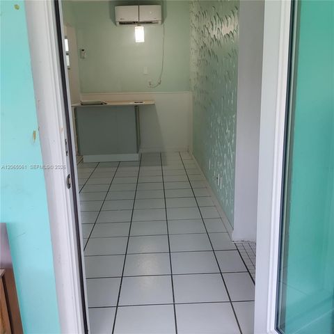 123-125 SW 19th Avenue 13, Fort Lauderdale, FL 33312