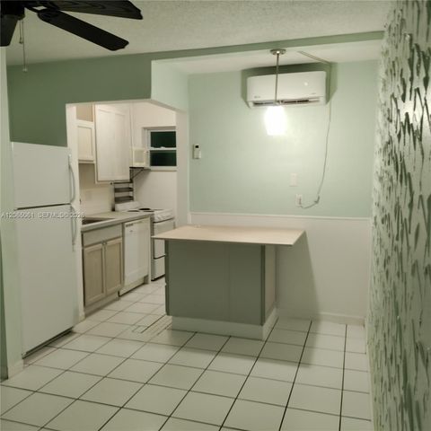 123-125 SW 19th Avenue 13, Fort Lauderdale, FL 33312