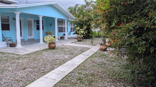 123-125 SW 19th Avenue 13, Fort Lauderdale, FL 33312