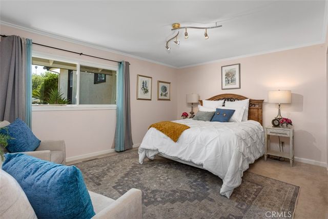 28410 Faircrest Way, Escondido, CA 92026