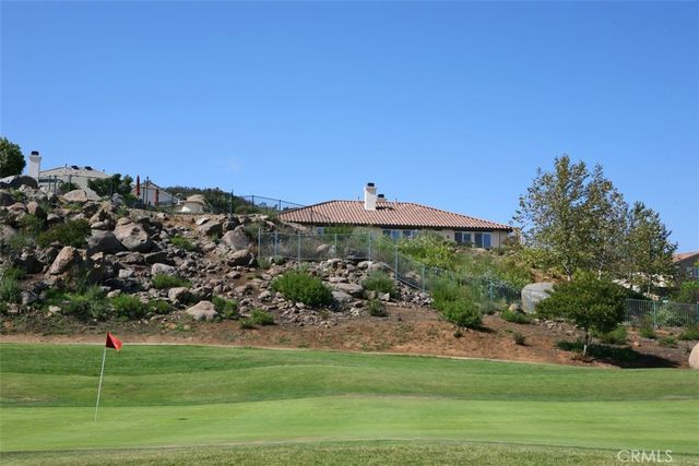 28410 Faircrest Way, Escondido, CA 92026