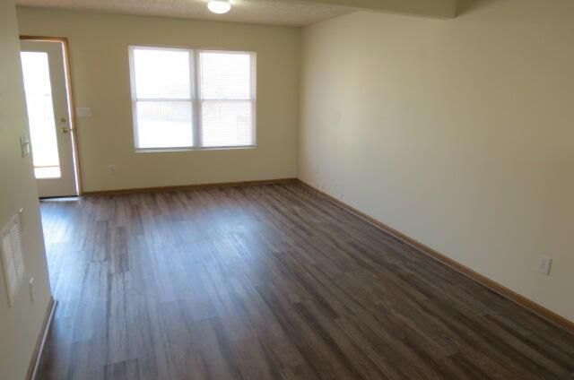 4032 Grayson Drive, Obetz, OH 43207