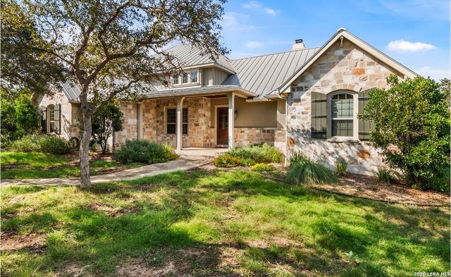 208 Hoskins, Boerne, TX 78006