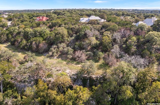 208 Hoskins, Boerne, TX 78006