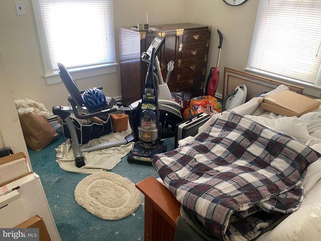 79 CROSS KEYS RD, Berlin, NJ 08009