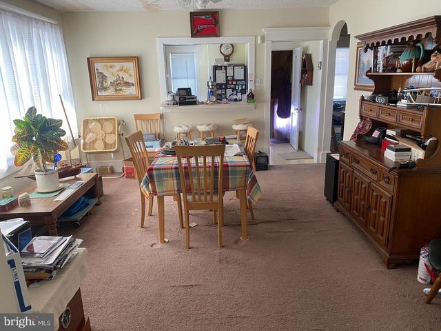 79 CROSS KEYS RD, Berlin, NJ 08009