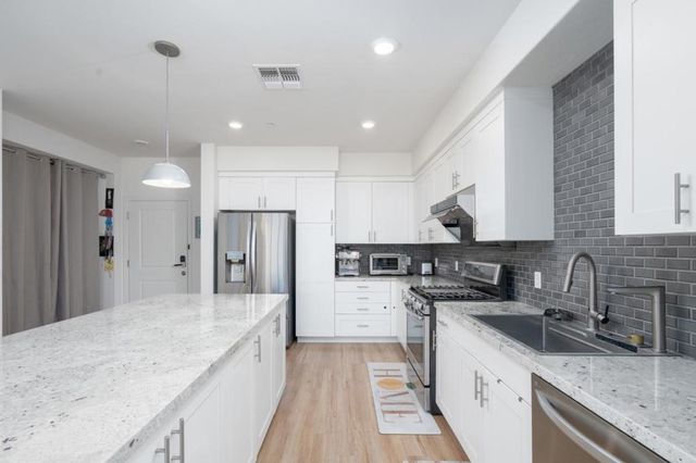 5951 Sunstone Drive 312, San Jose, CA 95123