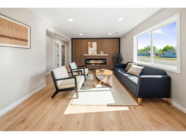 893 S Tejon St, Denver, CO 80223