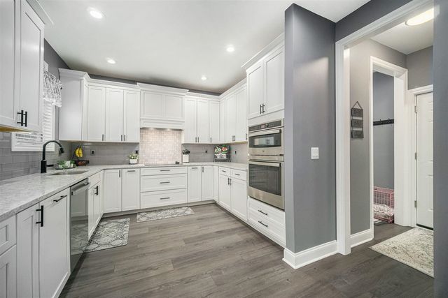 8068 Jack Pine Drive, Ypsilanti, MI 48197