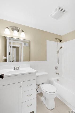 5270 Cedarstone Court C, St Louis, MO 63129