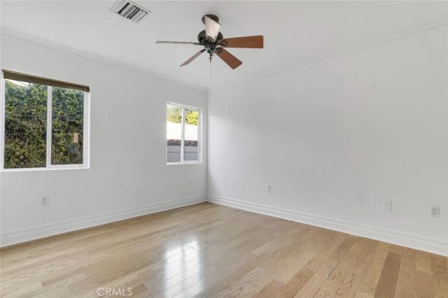 5063 Serrania Avenue, Woodland Hills, CA 91364