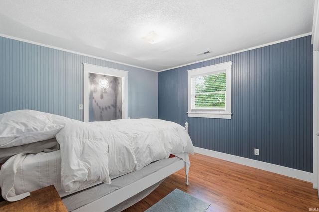 8 Meridian Drive, Hartford City, IN 47348
