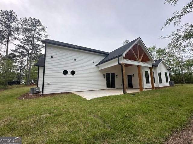 153 Dub Walker Road, Jackson, GA 30233
