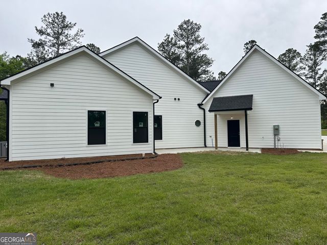 153 Dub Walker Road, Jackson, GA 30233