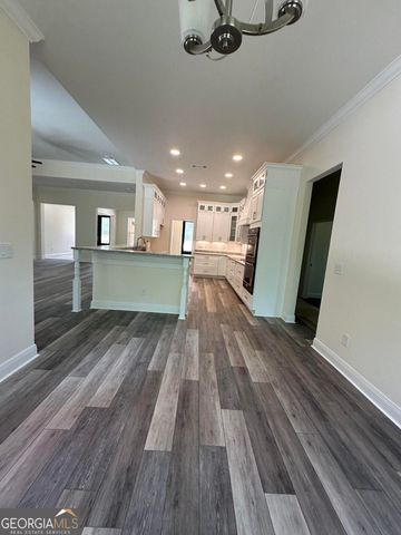 153 Dub Walker Road, Jackson, GA 30233
