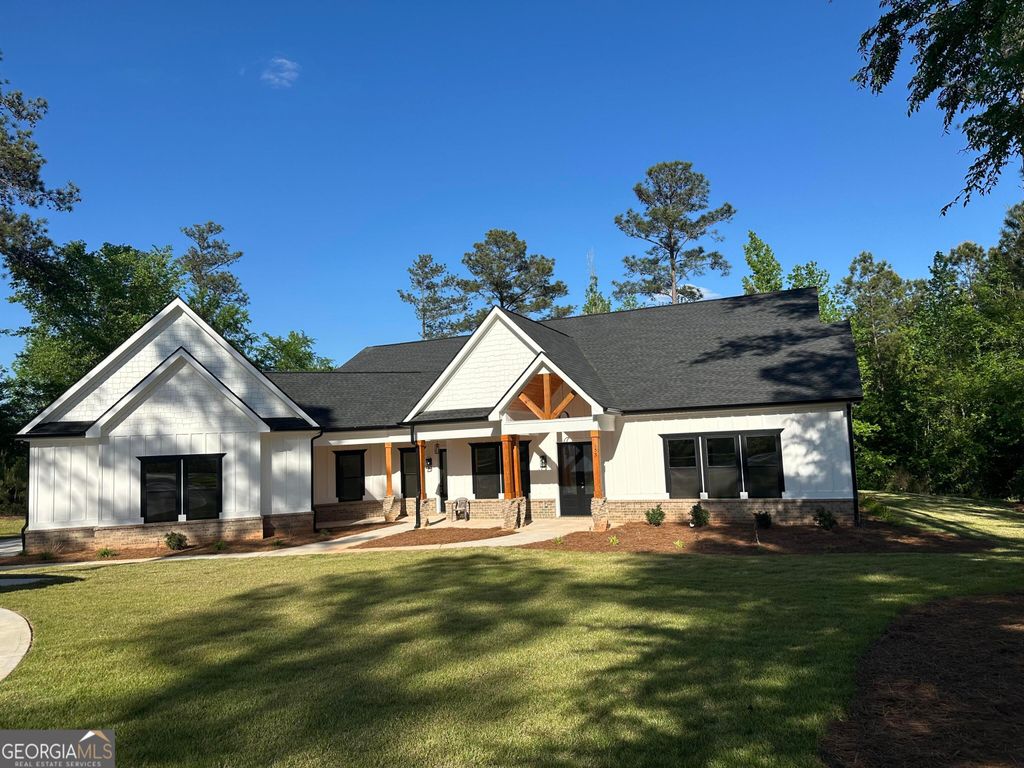 153 Dub Walker Road, Jackson, GA 30233