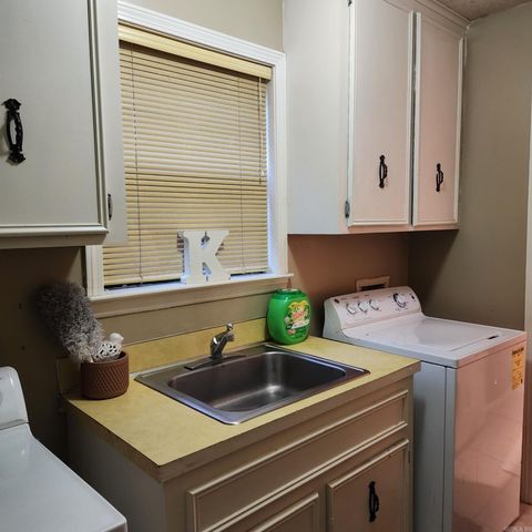 12007 Lemoncrest Lane, Little Rock, AR 72210