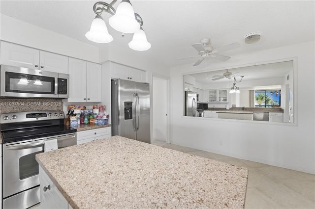 19670 Beach Road B323, Tequesta, FL 33469