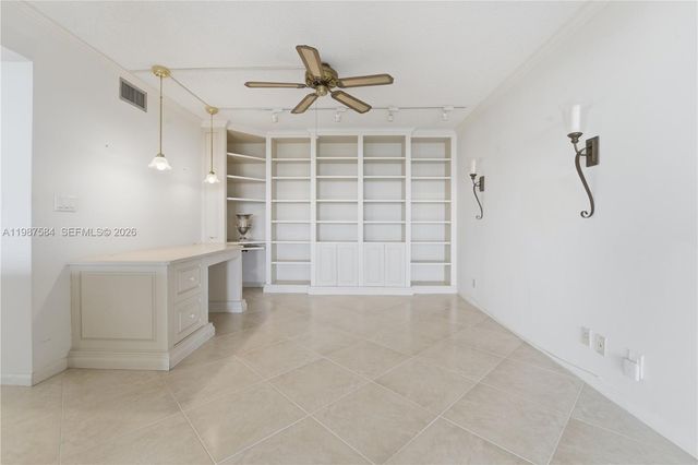 19670 Beach Road B323, Tequesta, FL 33469