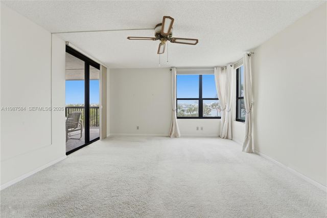 19670 Beach Road B323, Tequesta, FL 33469