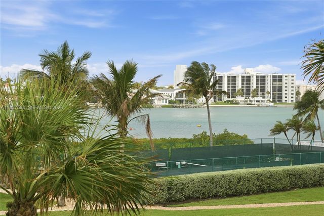 19670 Beach Road B323, Tequesta, FL 33469