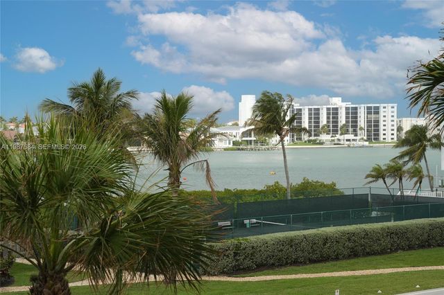 19670 Beach Road B323, Tequesta, FL 33469