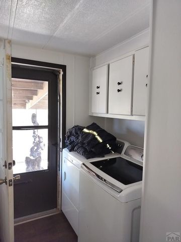 29350 Hillside Rd, Pueblo, CO 81006