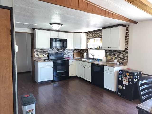 29350 Hillside Rd, Pueblo, CO 81006