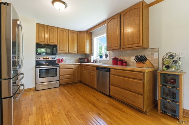 7708 Gifford Road, Rome, NY 13440