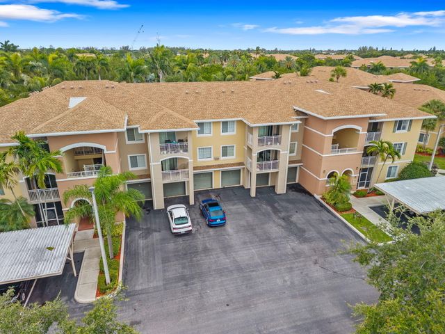6529 Emerald Dunes Drive 106, Royal Palm Beach, FL 33411