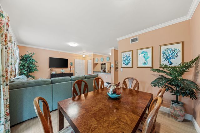 6529 Emerald Dunes Drive 106, Royal Palm Beach, FL 33411