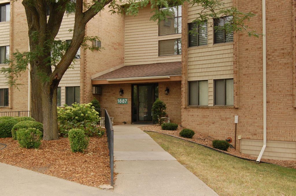 1887 Silver Bell Road 219, Eagan, MN 55122 — exterior