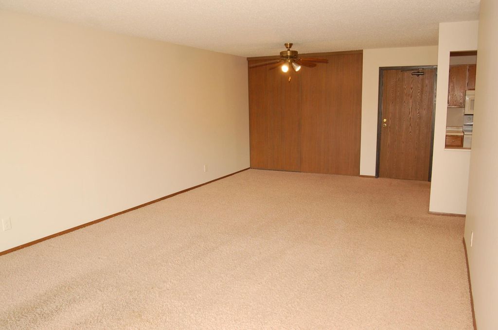1887 Silver Bell Road 219, Eagan, MN 55122 — photo 3