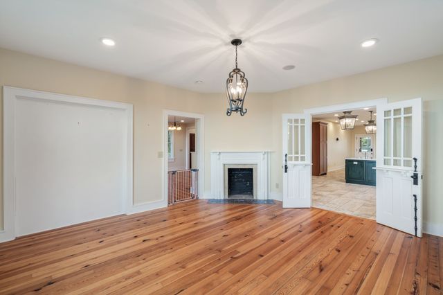 692 Possum Trot Rd, Grandview, TN 37337