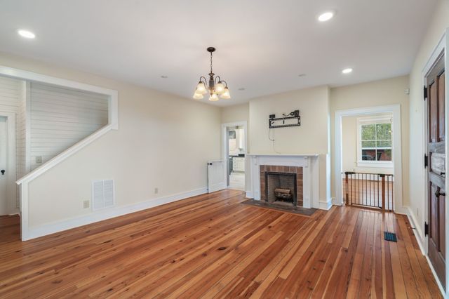 692 Possum Trot Rd, Grandview, TN 37337