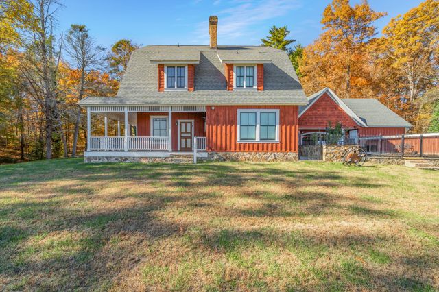 692 Possum Trot Rd, Grandview, TN 37337
