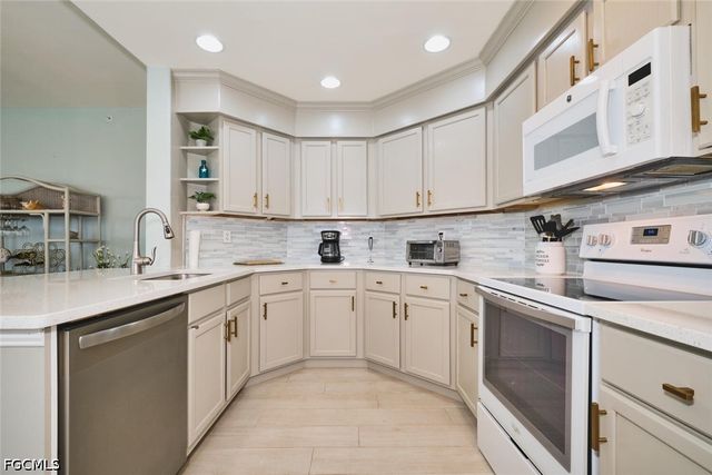 16430 Millstone CIR 101, Fort Myers, FL 33908