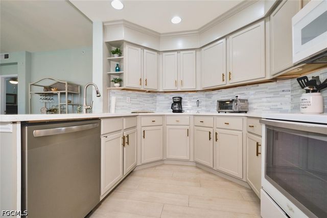 16430 Millstone CIR 101, Fort Myers, FL 33908