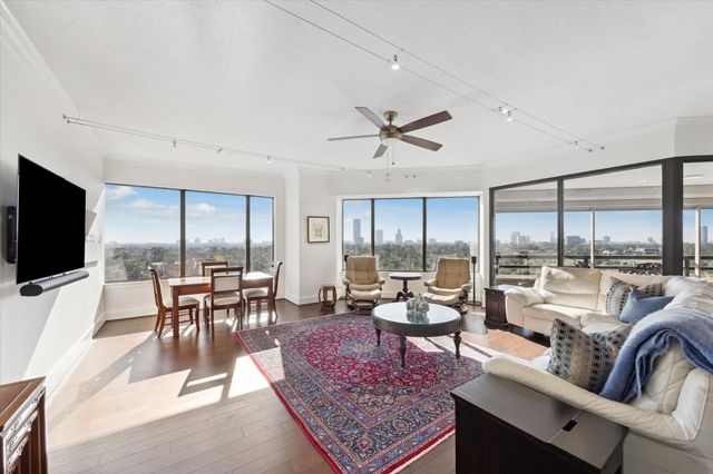 101 Westcott Street 1202, Houston, TX 77007